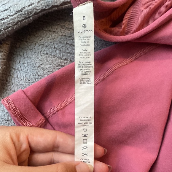 Lulu lemon pink shirt - Picture 4 of 6